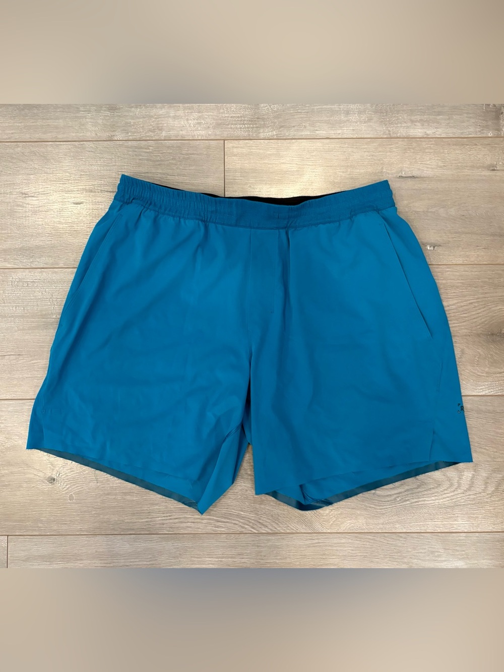 Lululemon Channel Cross Shorts Mens XL Teal Green 7" Lined Drawstring Pull On